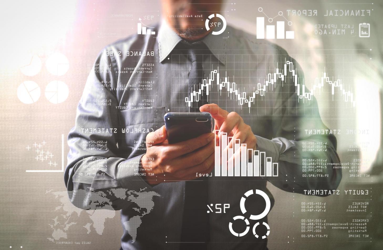 Implementación práctica de estrategias de construcción de enlaces